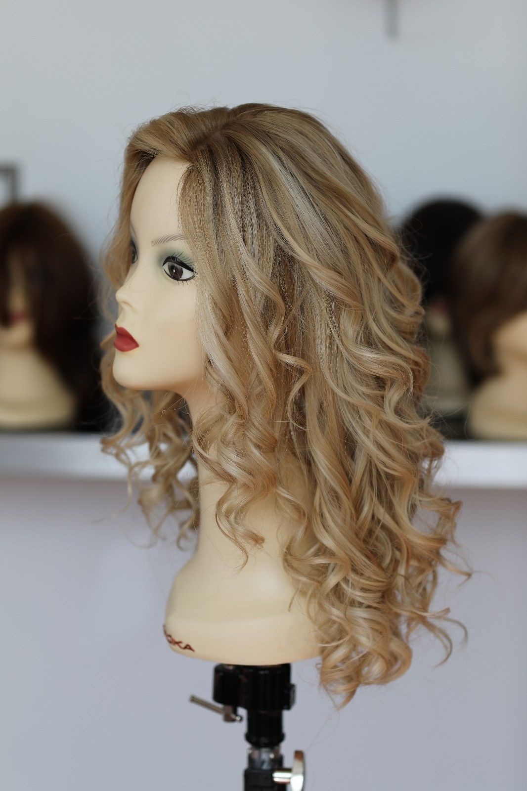 100% EUROPEAN VIRGIN HUMAN HAIR 21" LONG - Yaffa Wigs