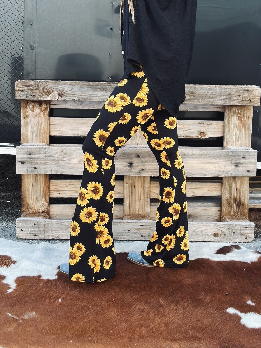 Blooming Daisy Print Flare Pants - Lil Bee's Bohemian