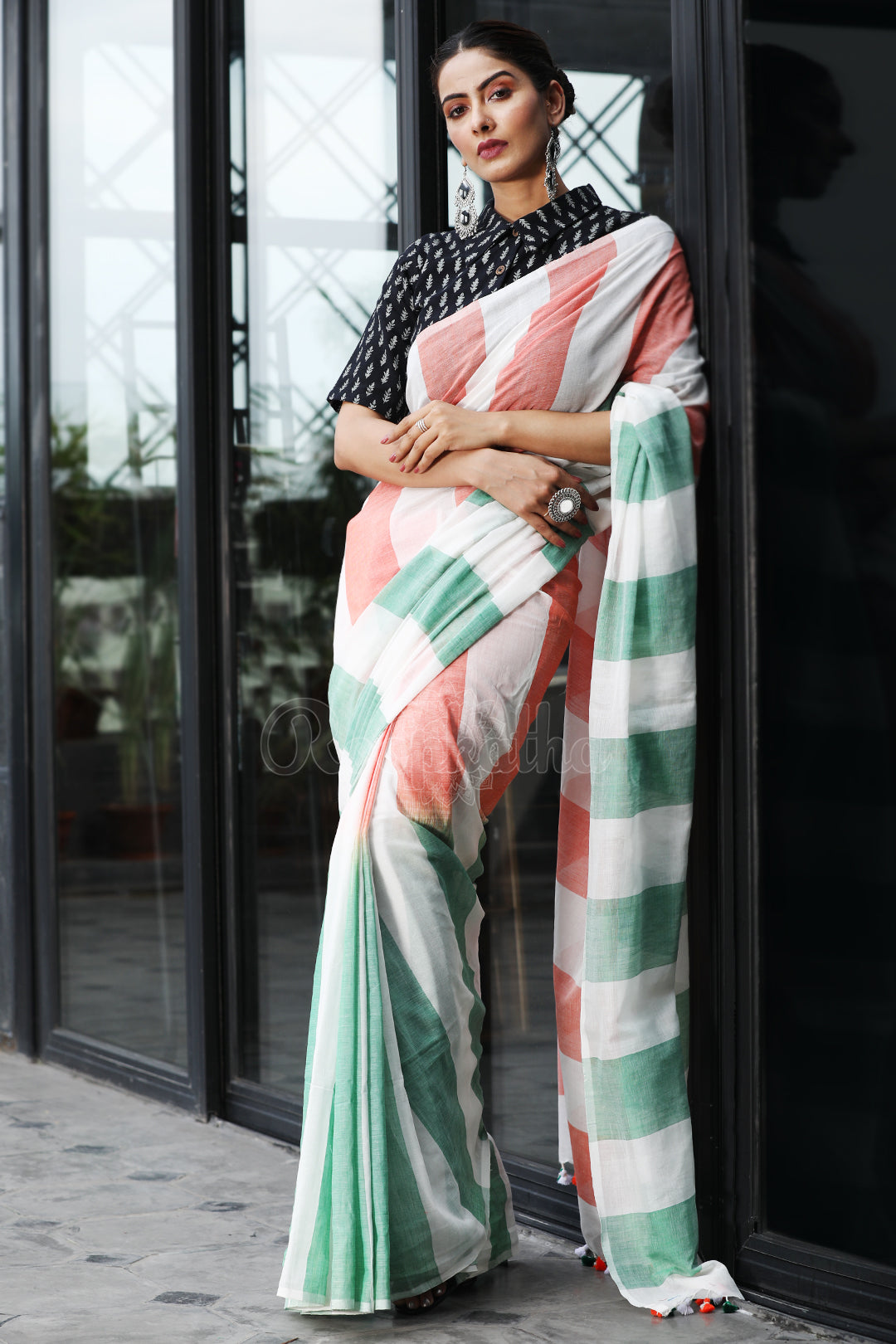 Faded Red And Green Concoction Striped White Cotton Saree