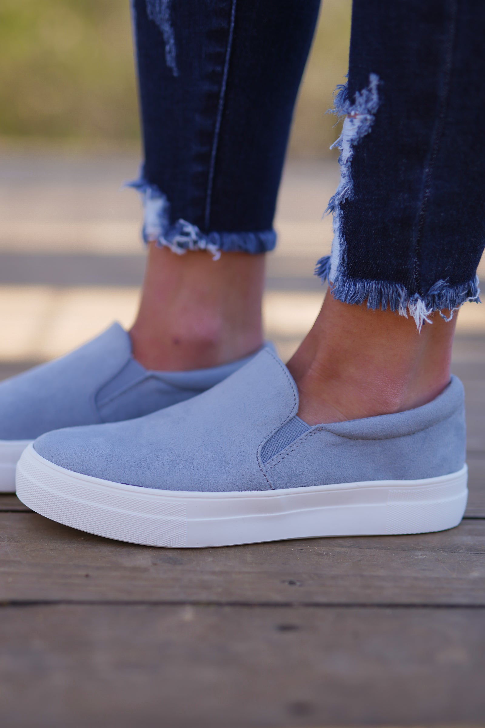 light platform sneakers