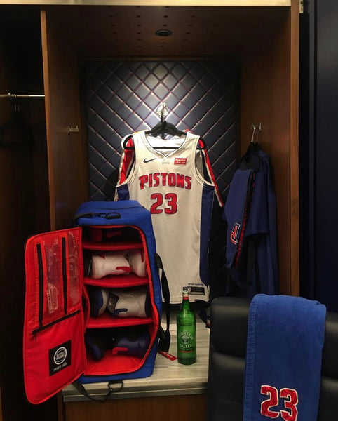 DETROIT PISTONS kit with private label duffle
