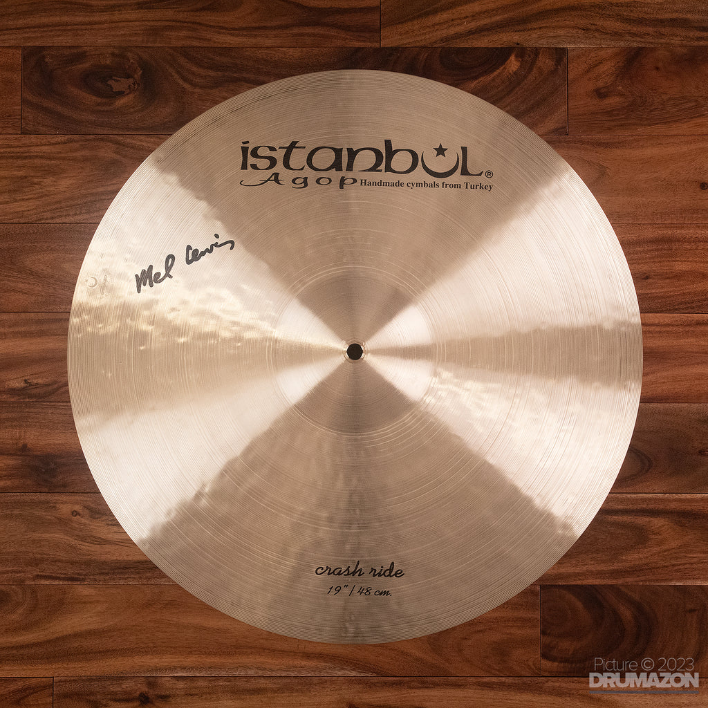 ISTANBUL AGOP 19