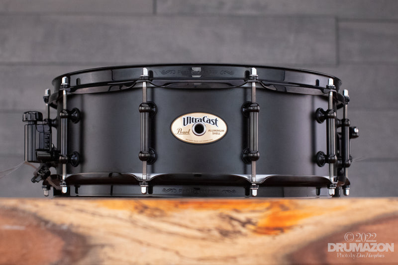 Pearl UltraCast Snare Drum 14×5【ケース付】 - スネア