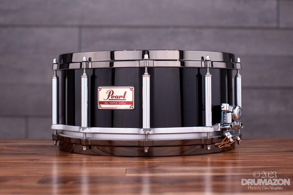 PEARL 14 X 6.5 FREE FLOATING MAPLE SNARE DRUM, PIANO BLACK (PRE