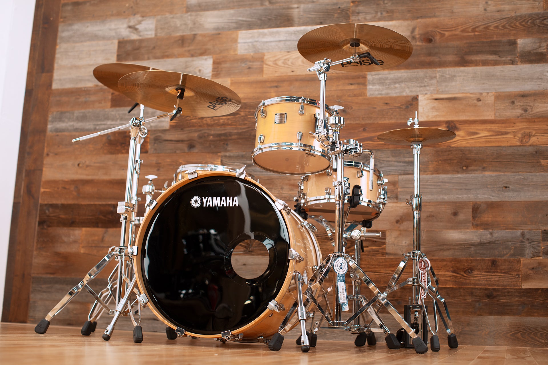 YAMAHA ABSOLUTE MAPLE NOUVEAU 3 PIECE DRUM KIT RED PEARL NATURAL DRUMAZON 03 720x720@3x ?v=1602328694