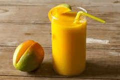 Orange and Mango Green Tea Smoothie