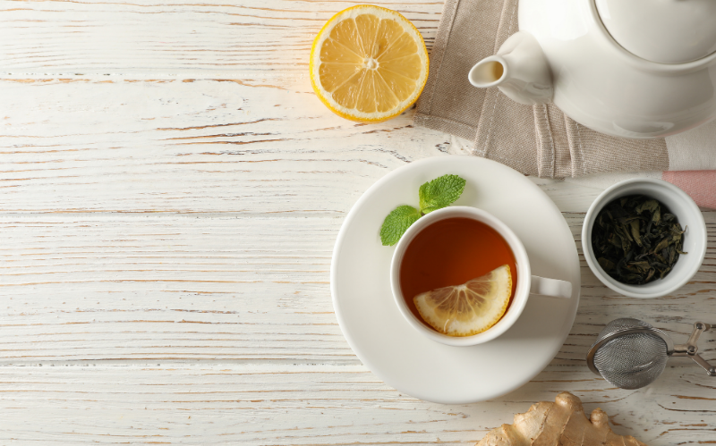 japanese tea with lemon and ginger