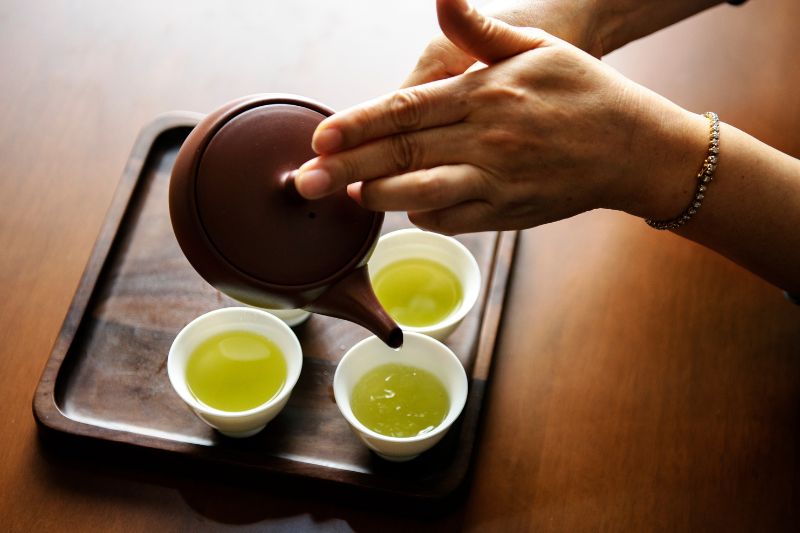 brewing japanese green tea