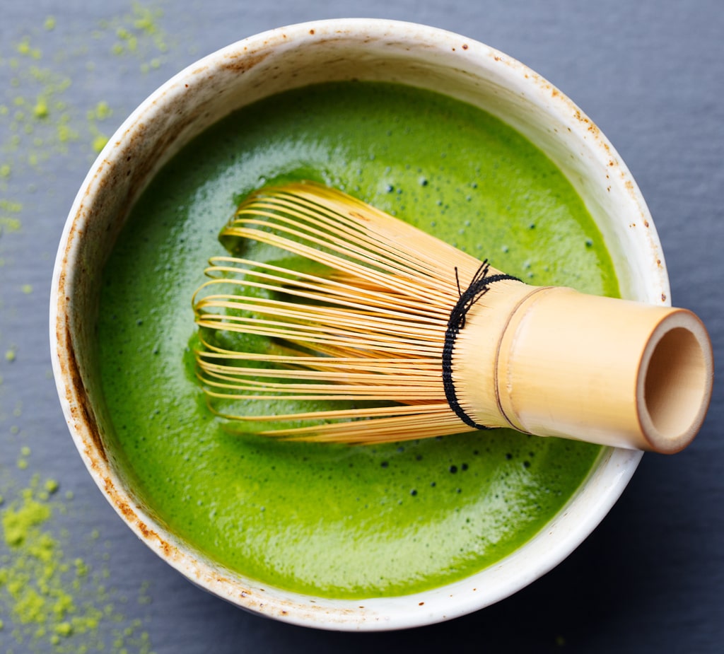 traditional matcha tools: bamboo whisk (chasen) - teaspoons & petals