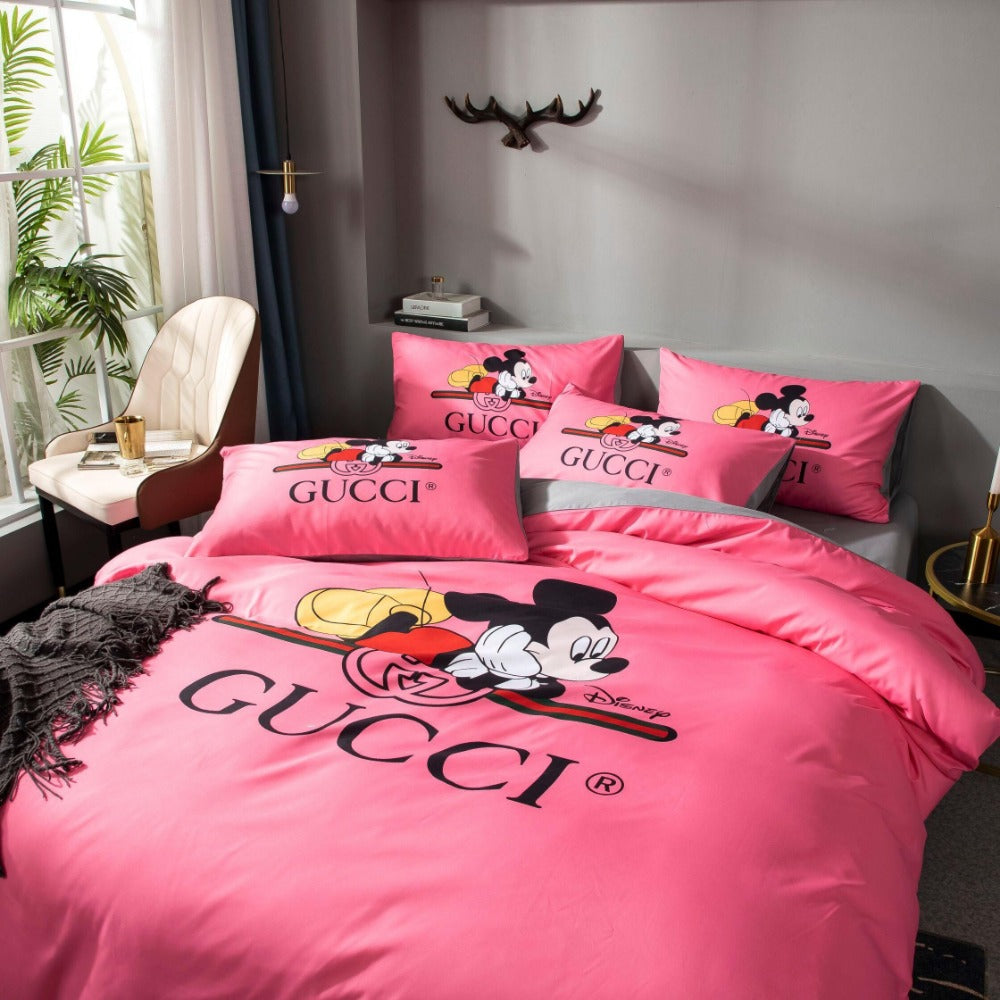 Best Louis Vuitton Grey and Pink Monogram Bedding Set  REVER LAVIE