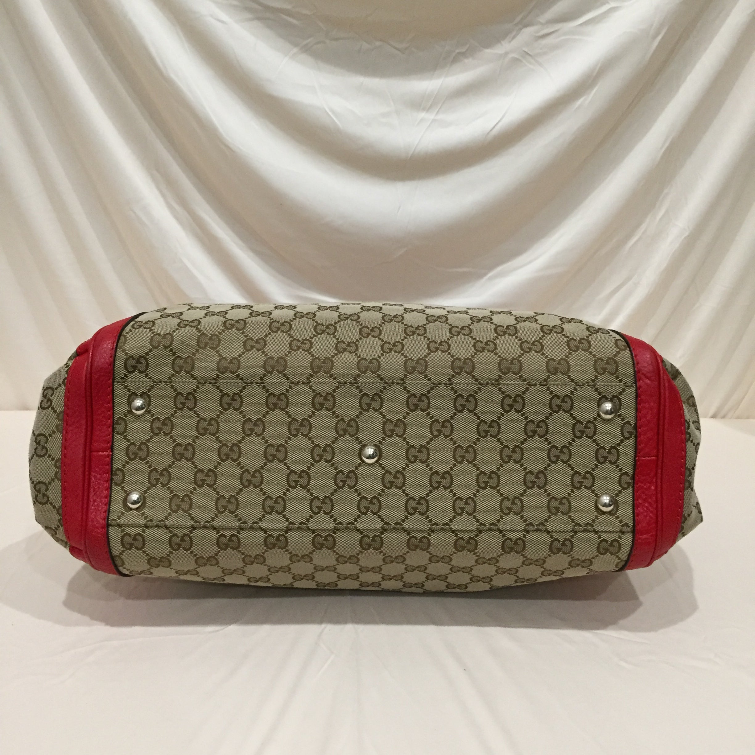 Louis Vuitton Olaf PM Messenger Designer Bag