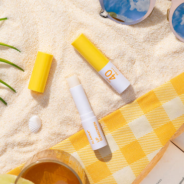 SPF 40 Protection against lips