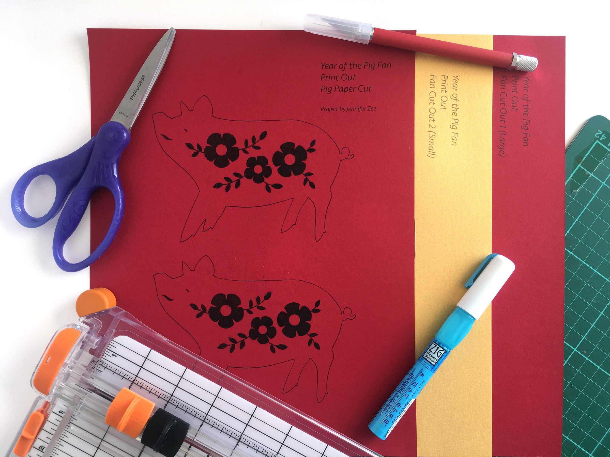 DIY Cardstock Paper Year of the Pig Fan