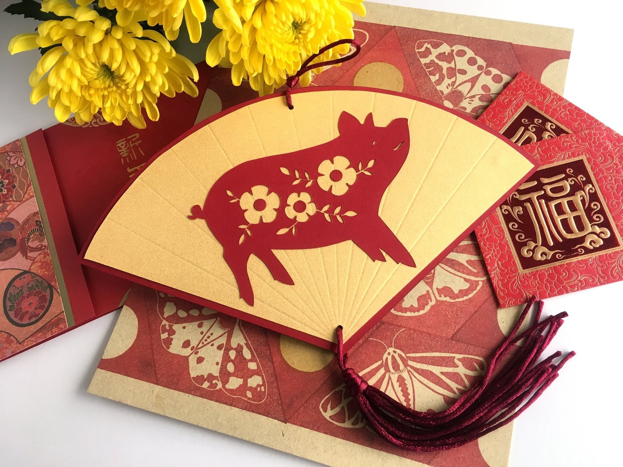 DIY Cardstock Paper Year of the Pig Fan