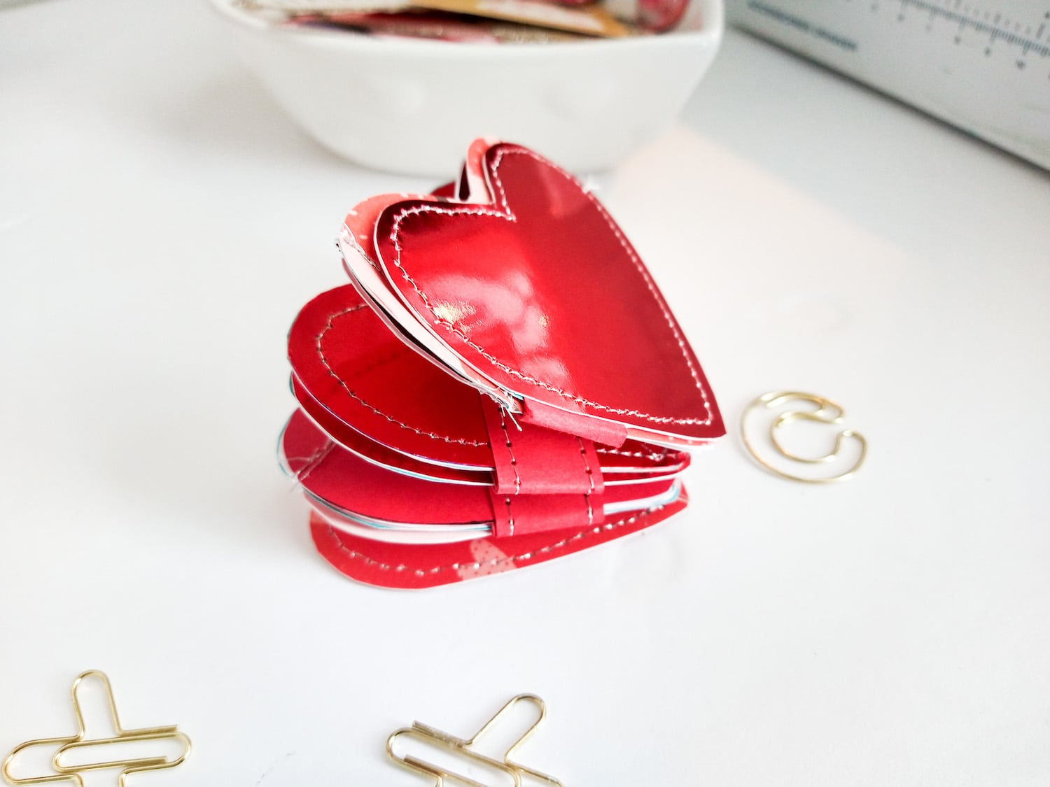 valentines day heart mini album