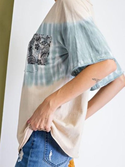 SHORT SLEEVE TIE DYE TOP WITH FRONT POCKET