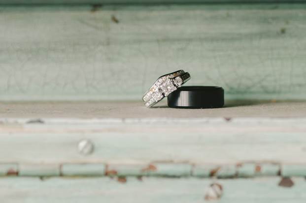 Black Diamond Engagement Rings Meaning | Cool Engagement & Wedding Events