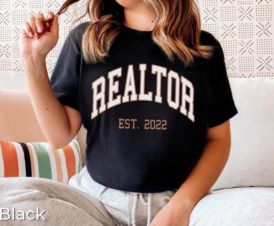 Realtor Shirt, Unisex Tee Shirt, Woman Tee Shirt, Mom shirt