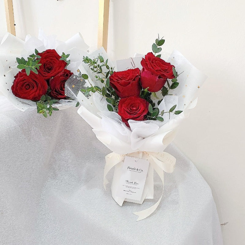 I Love You Flower Bouquet (Kuching Delivery Only) | Giftr - Malaysia's  Leading Online Gift Shop
