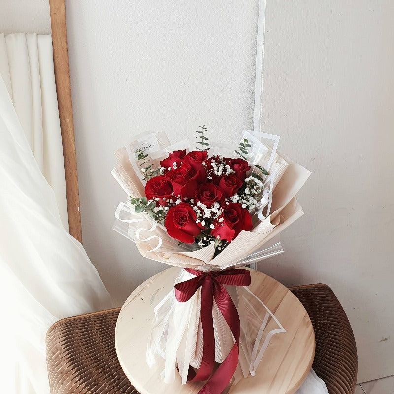 Adele (10 Red Roses Flower Bouquet) | (Klang Valley Delivery) | Giftr -  Malaysia's Leading Online Gift Shop