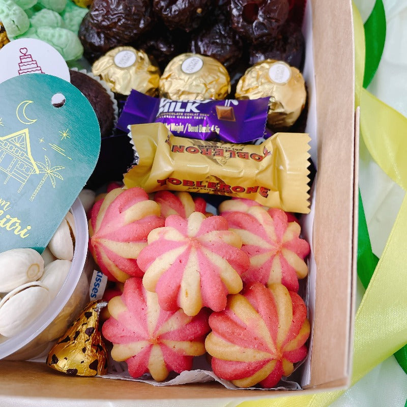 Raya Snack Platter | Hari Raya 2023 (Klang Valley Delivery Only ...