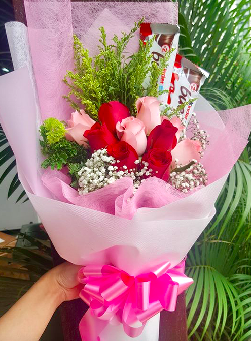 Chocolate with Roses Bouquet (Design B) | Giftr - Malaysia ...