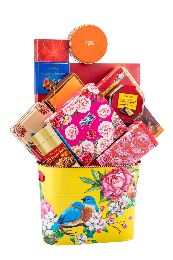 Famous Amos Chinese New Year 2019 Hamper C19-06 | Giftr - Malaysia&#039;s Leading Online Gift Shop