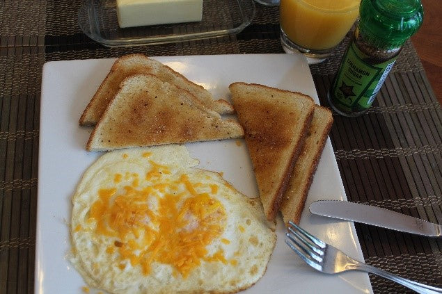 Cinnamon Sugar Toast with Eggs