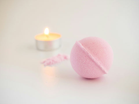 pink bath bomb | Goldleaf