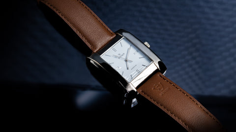 Men's watch the perfect birthday present for him - square wrist watch from SÖNER
