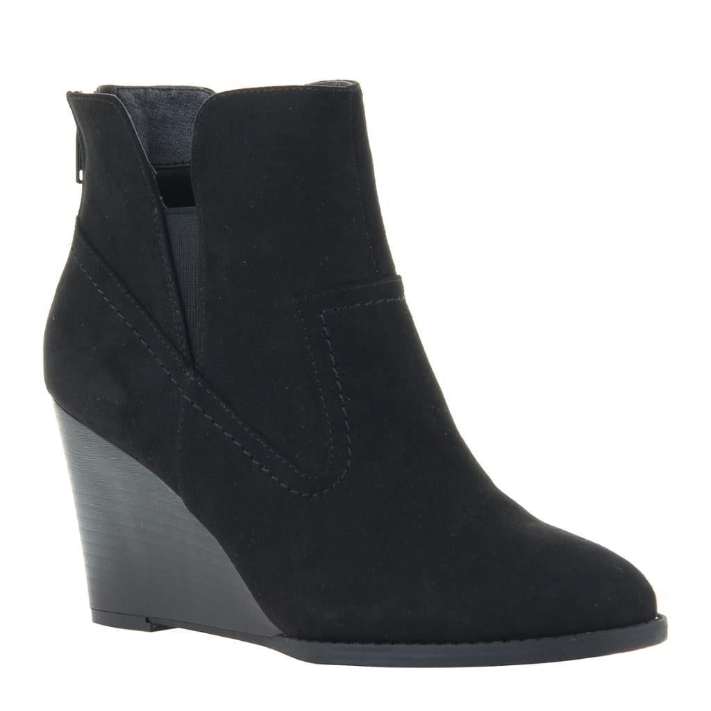 black wedge short boots