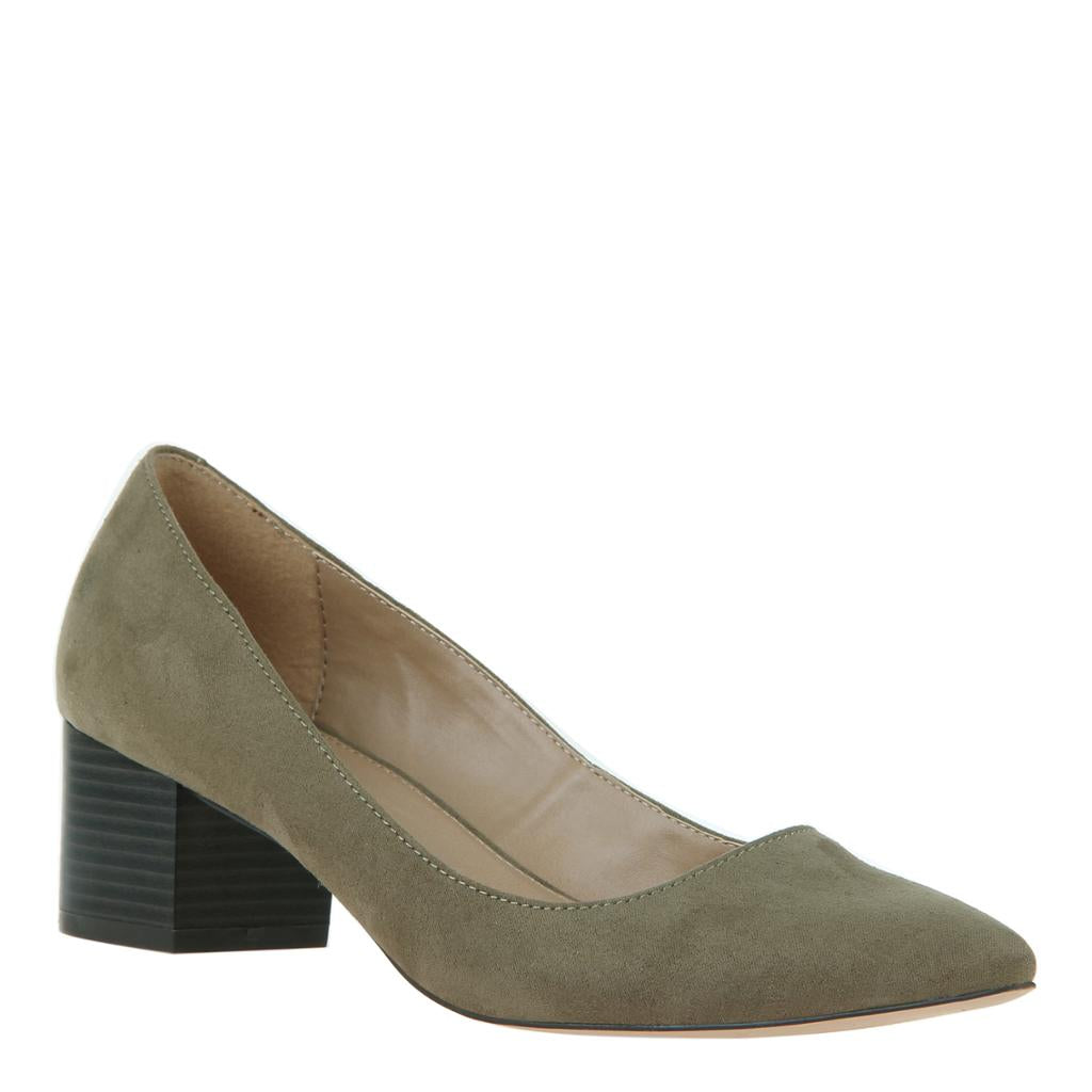 khaki pumps womens