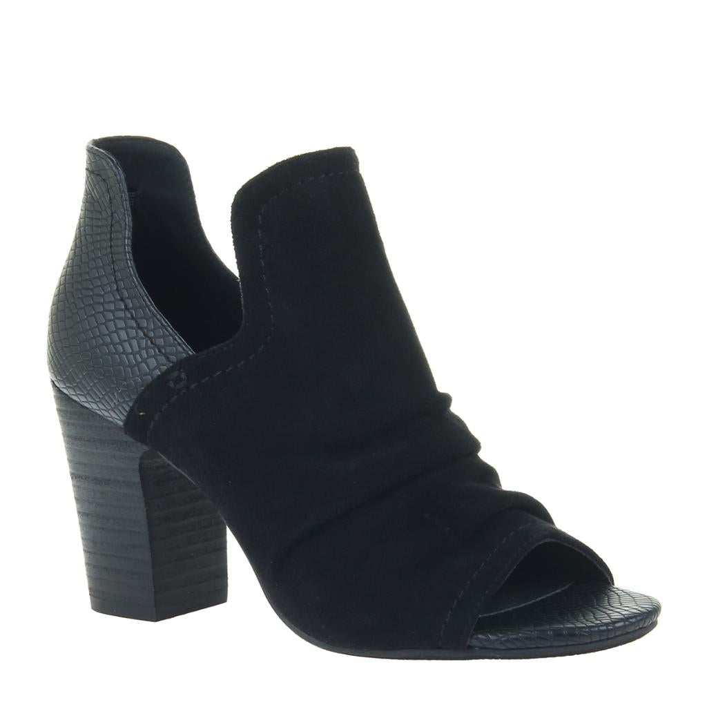 Fleek in Black Heeled Sandals | Women's 