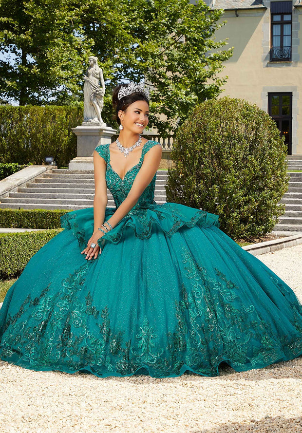 Emerald Green And Gold Quinceanera Dresses : Quinceanera Couture