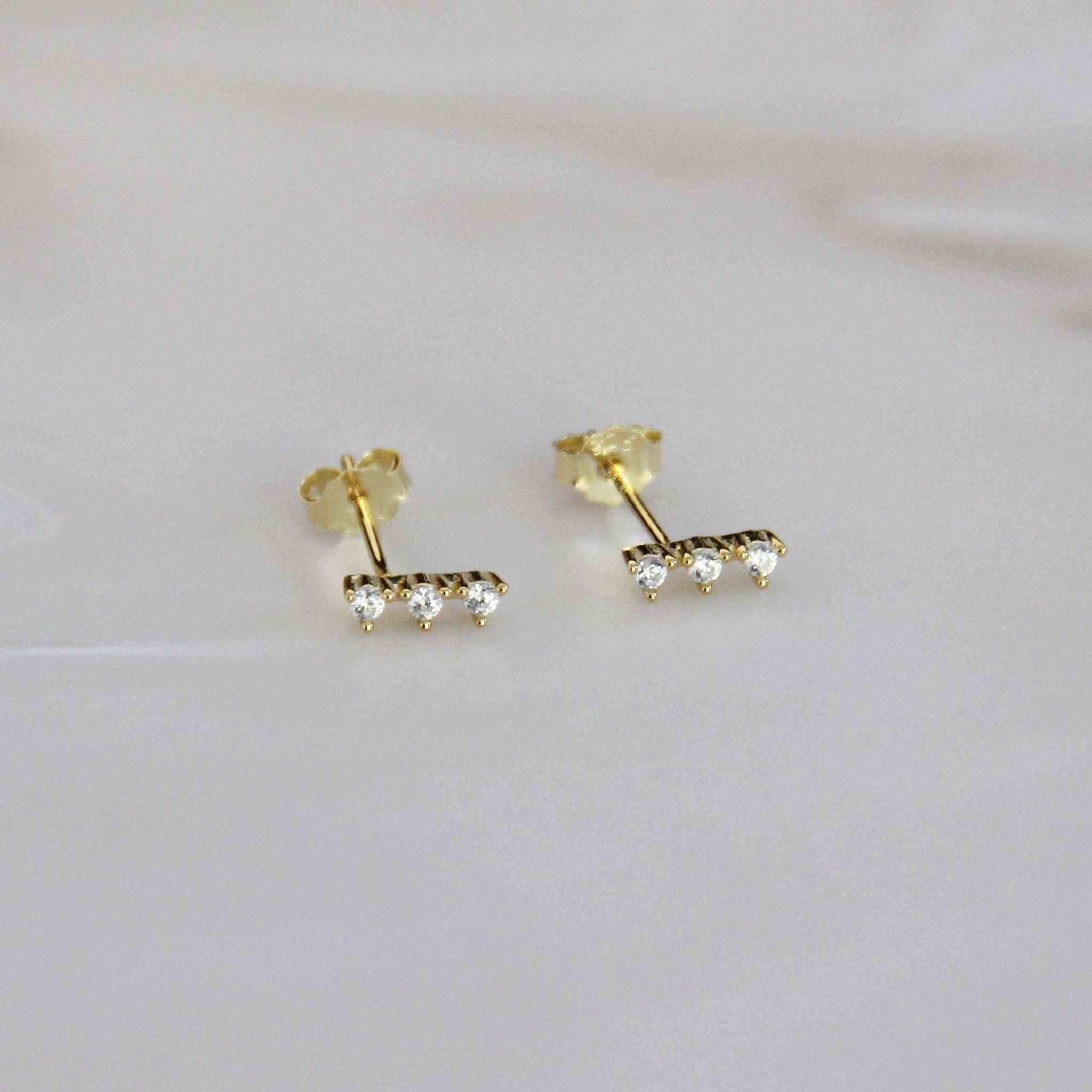 VERA STUDS