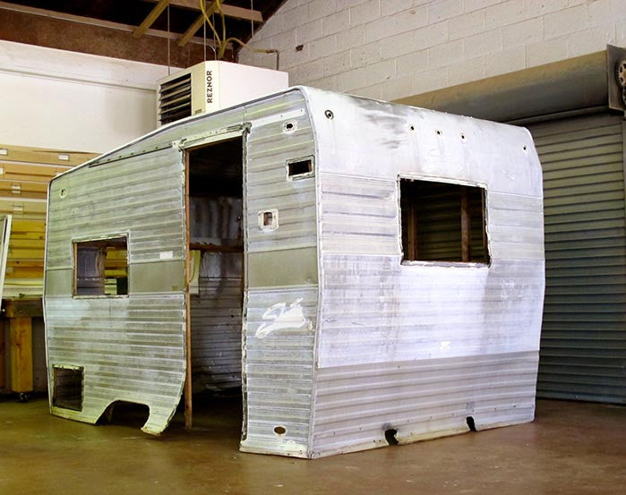 10 vintage RV DIY before & afters that are giving us goosebumps - Tri-Lynx
