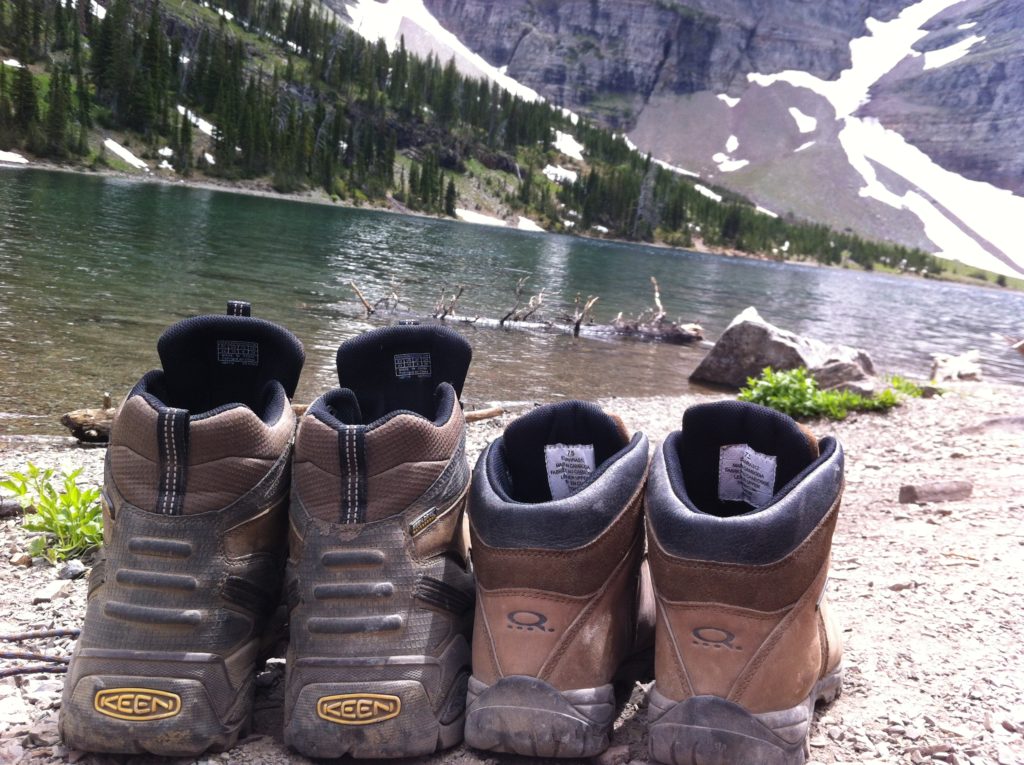 crypt lake trail waterton hiking boots