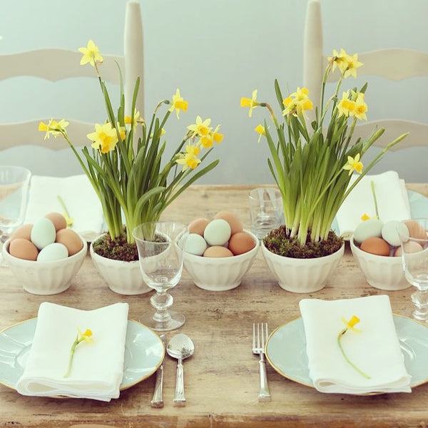 Well-dressed Spring tabletops