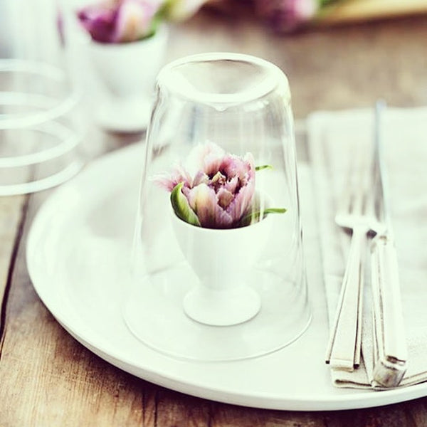 Well-dressed Spring tables 