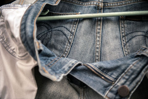 turning jeans inside out in wash