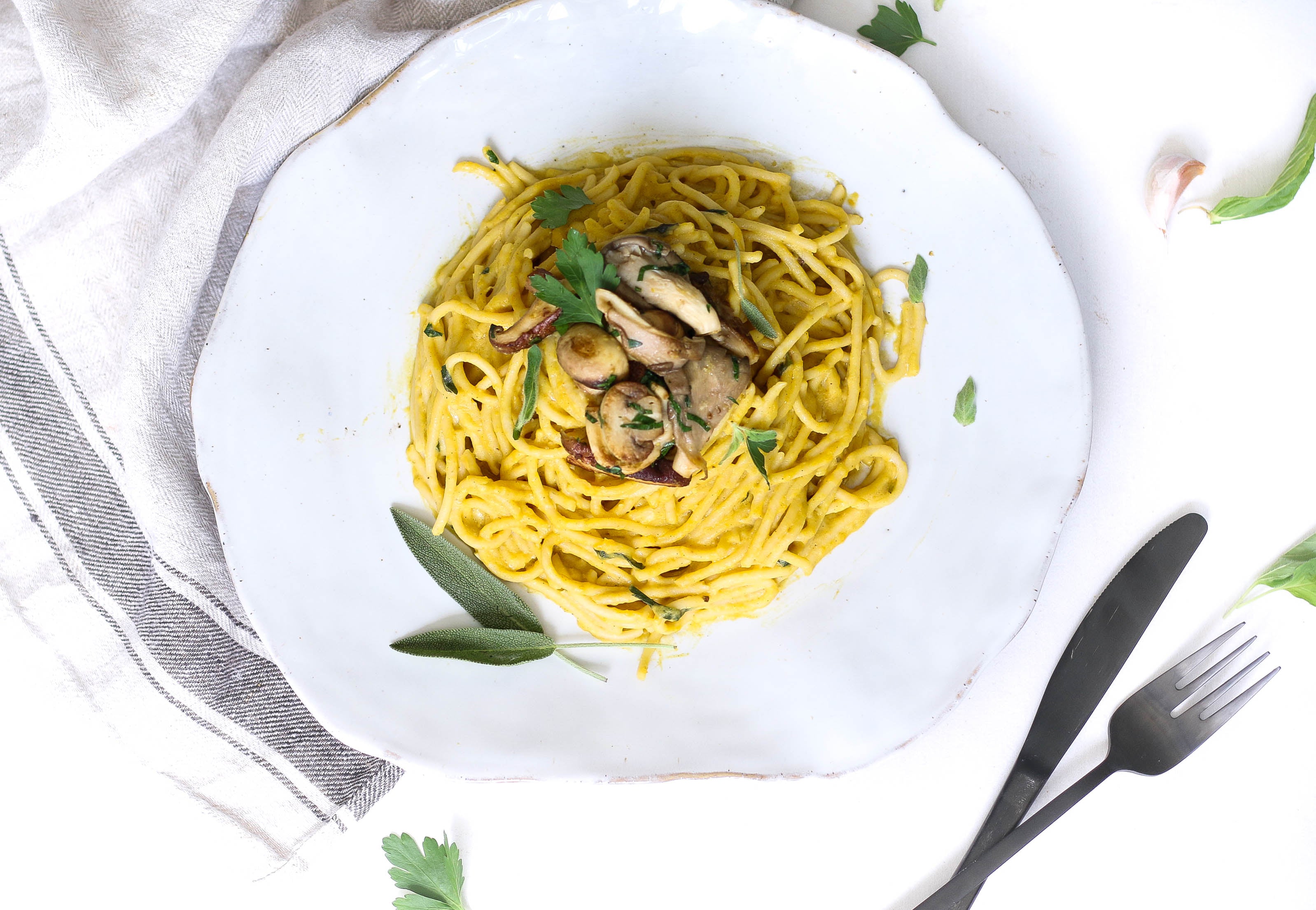 Creamy Mushroom Cheddar Pasta