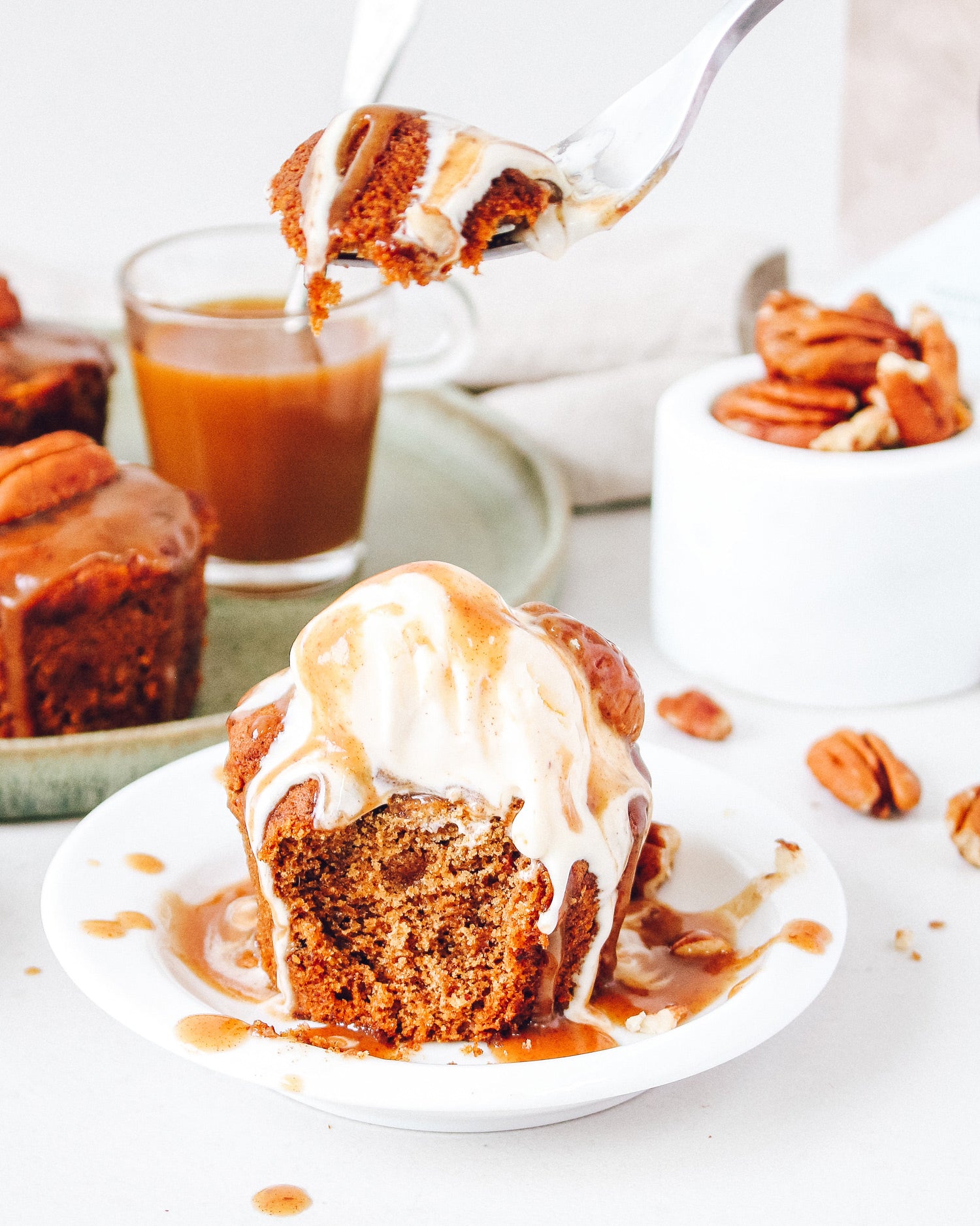 vegan sticky date pudding