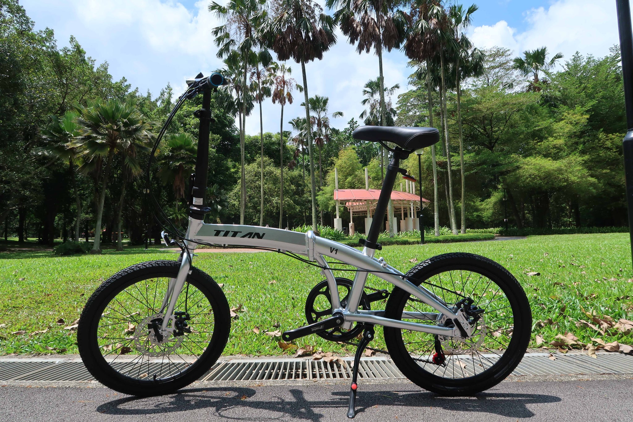 titan folding bike price