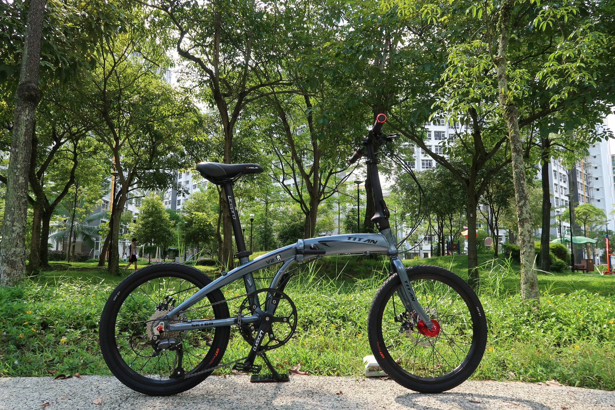 titan v2 folding bike