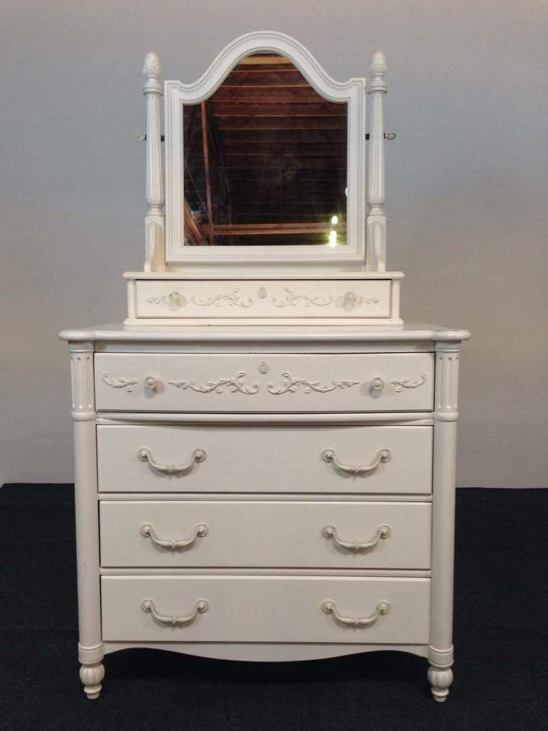 Stanley Furniture Company Young America White Painted And