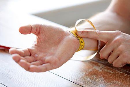 how-to-measure-wrist-for-bracelet-size