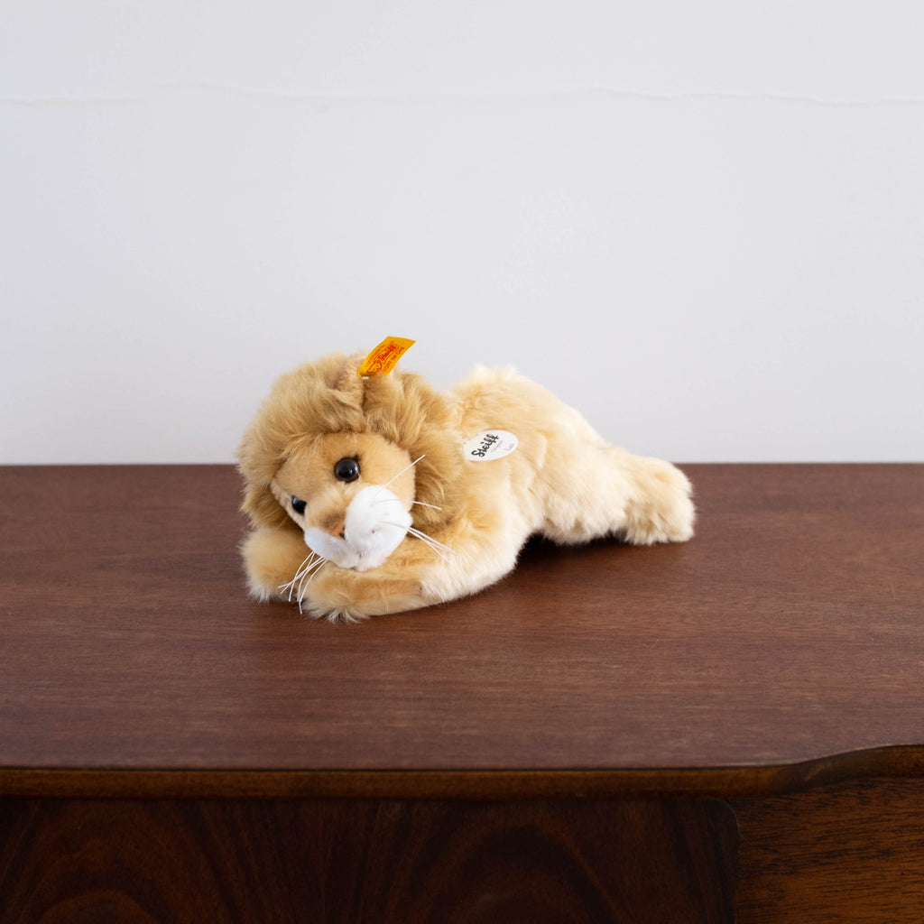 baby lion plush