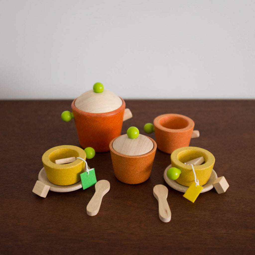 vintage wooden tea set