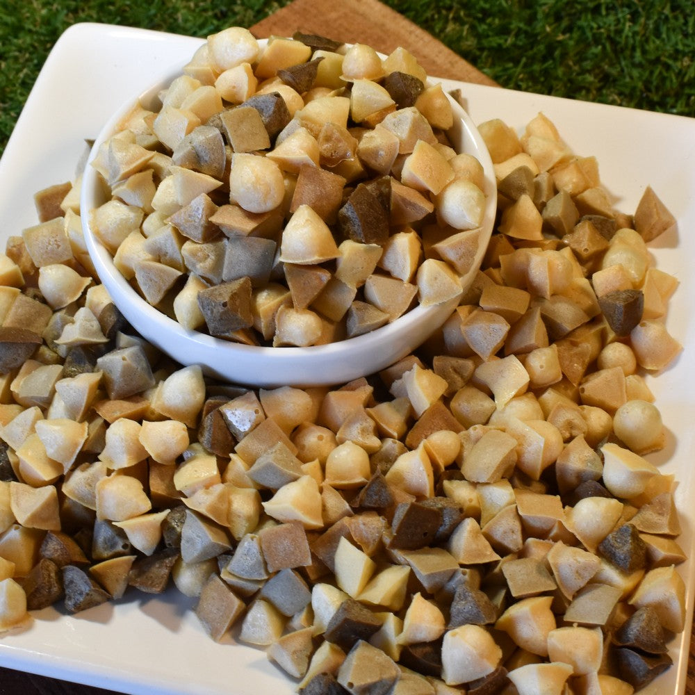 Getting dog treats out of the pyramid pan 