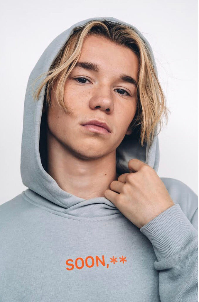 marcus martinus hoodie